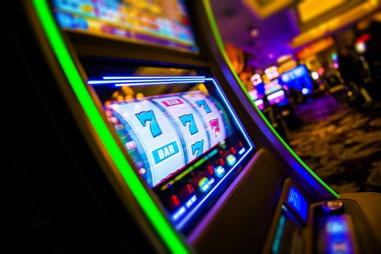 Slot bertema pemburu harta karun luar angkasa